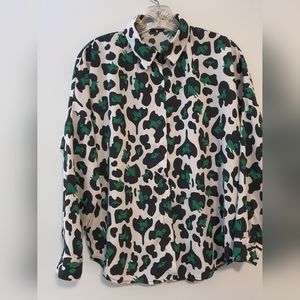 W & Chic Dog Leopard Print Button-Down Blouse